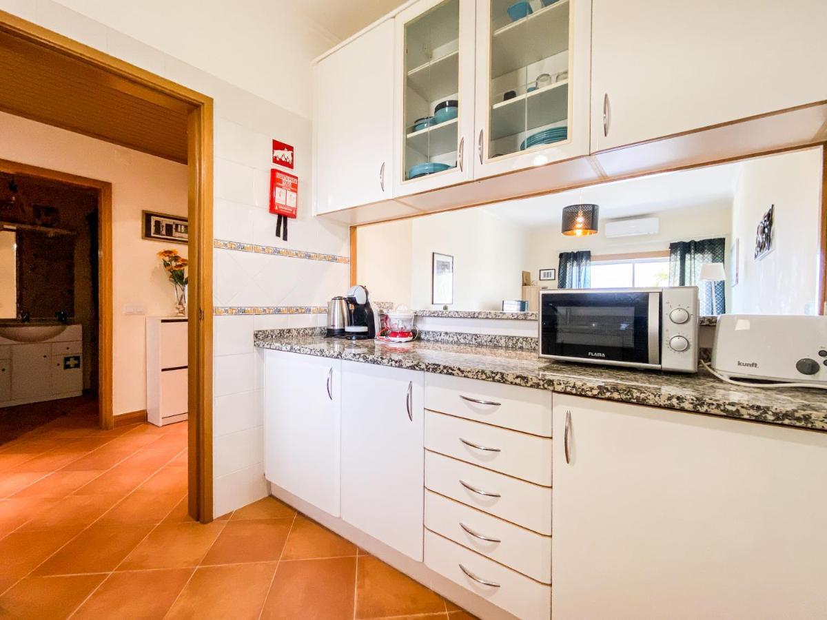 Sea View Apartment By Beach & Marina #1869 Lagos Esterno foto