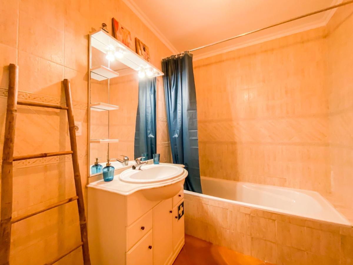 Sea View Apartment By Beach & Marina #1869 Lagos Esterno foto