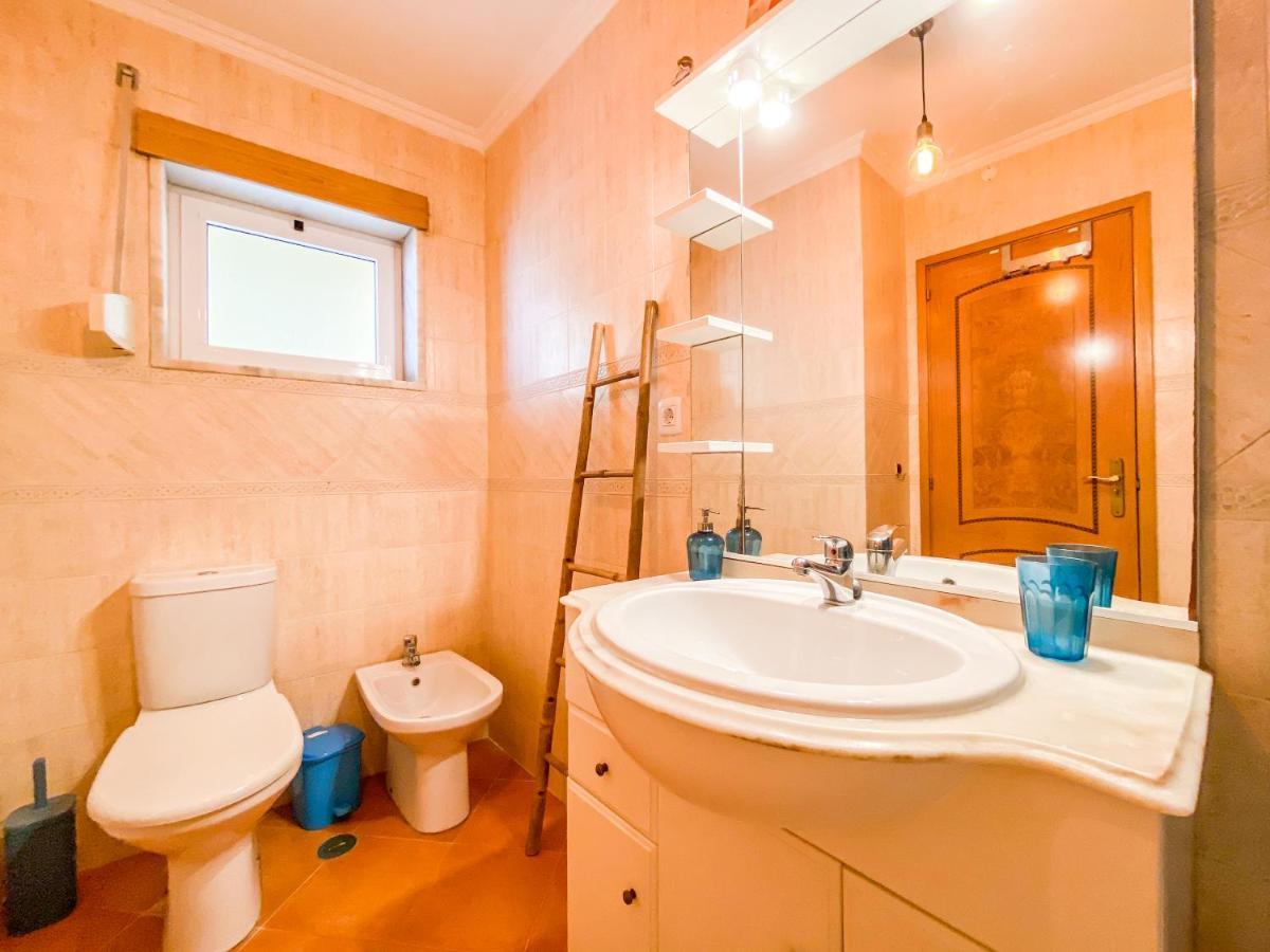 Sea View Apartment By Beach & Marina #1869 Lagos Esterno foto