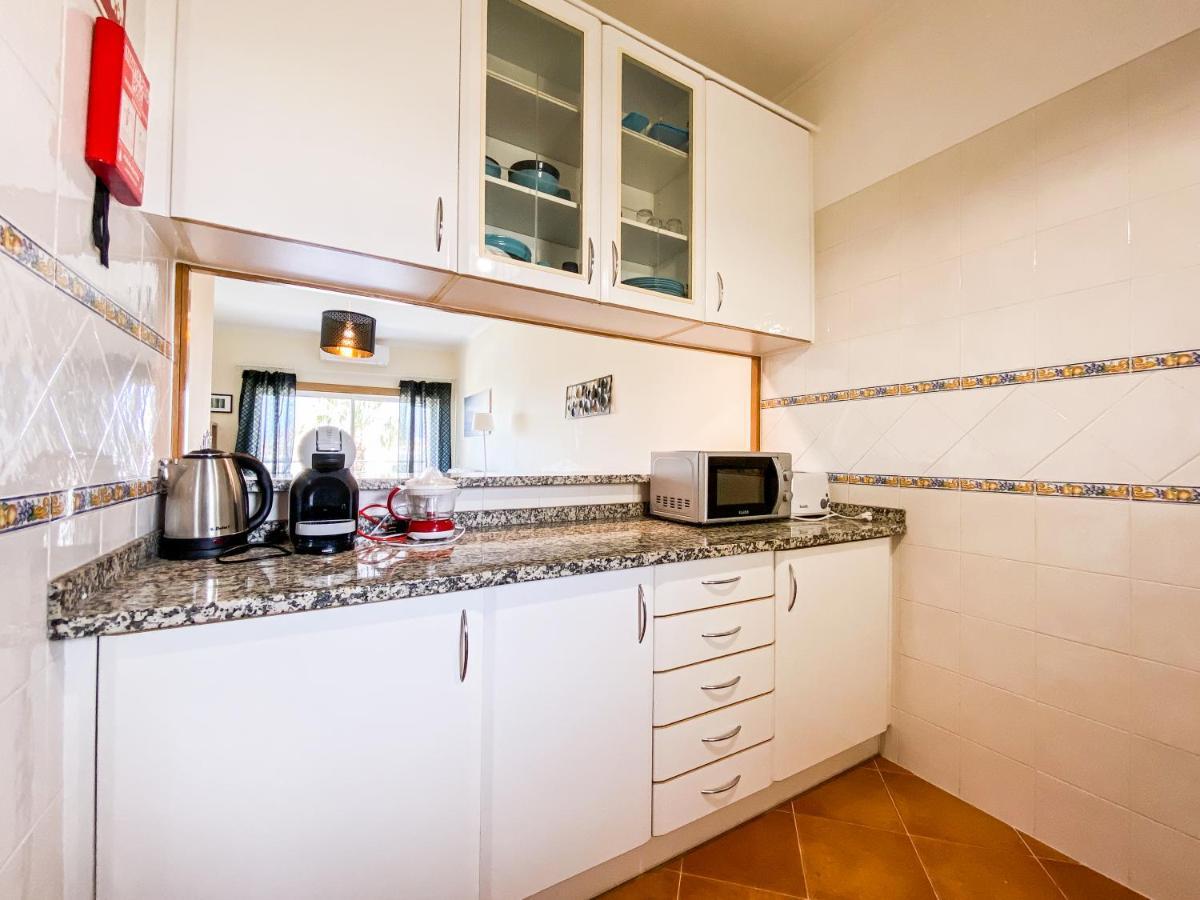 Sea View Apartment By Beach & Marina #1869 Lagos Esterno foto